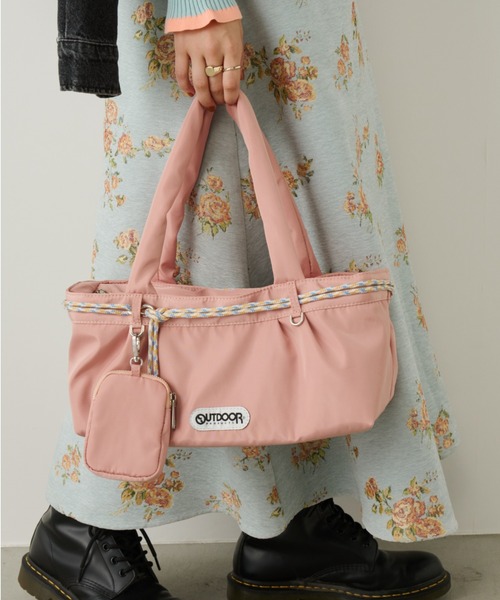 Unitage(ユニテージ)の「【OUTDOOR PRODUCTS】 Charm Set Wide Tote(トートバッグ・レディース・ブラウン/ピンク・FREE)」の13枚目の写真