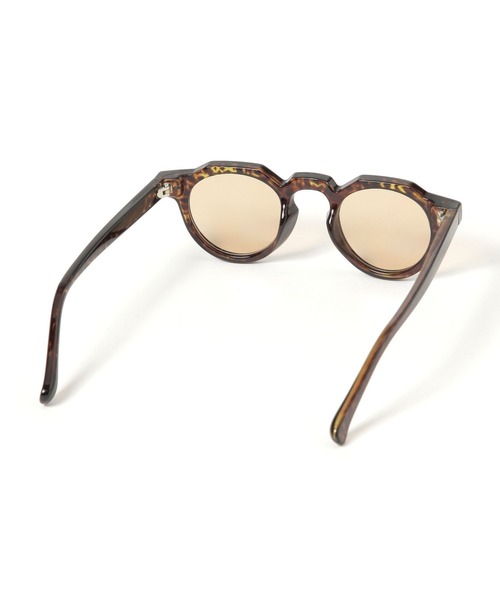 LAKOLE（ラコレ）の「ボストン変形サングラス / 319963（サングラス・レディース・ライトグレー/ブラウン/カーキ・FREE）」の6枚目の写真