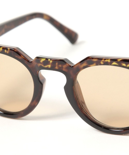 LAKOLE（ラコレ）の「ボストン変形サングラス / 319963（サングラス・レディース・ライトグレー/ブラウン/カーキ・FREE）」の7枚目の写真