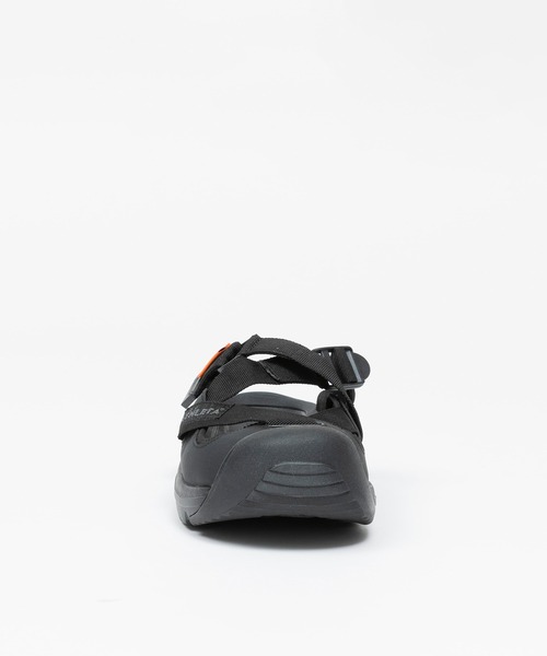 UNIVERSAL OVERALL(ユニバーサルオーバーオール)の「【WEB限定】【ATHLETAコラボ】UNIVERSAL OVERALL / “UO31” サンダル(サンダル・メンズ・ブラック・5/6/7/8/9)」の8枚目の写真