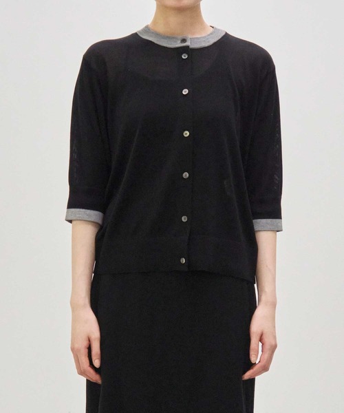 CINOH(チノ)の「【CINOH/チノ】別注 Washable Silk Half Sleeve Cardigan/ウォッシャブルシルクハーフスリーブカーディガン(カーディガン/ボレロ・レディース・ブラック/ブルー/キナリ/ダークグレー・36/38)」の19枚目の写真