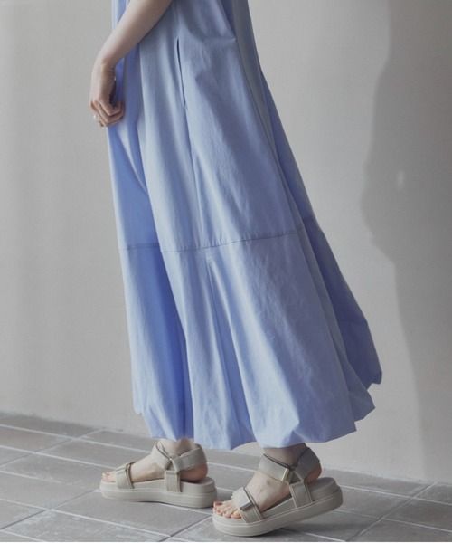 Doux archives（ドゥアルシーヴ）の「ベルトサンダル（サンダル・レディース・ブラック/アイボリー・23.5/24.5）」の8枚目の写真