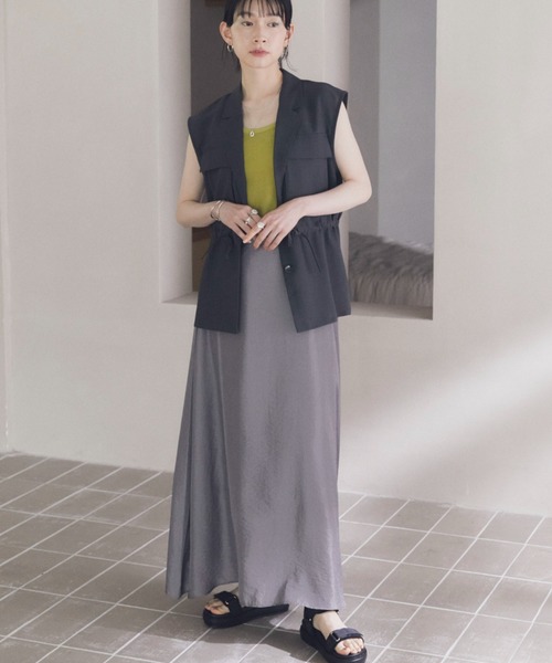 Doux archives（ドゥアルシーヴ）の「ベルトサンダル（サンダル・レディース・ブラック/アイボリー・23.5/24.5）」の13枚目の写真