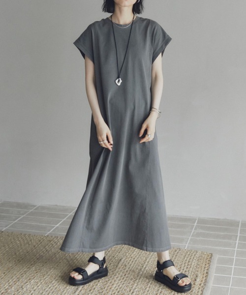 Doux archives（ドゥアルシーヴ）の「ベルトサンダル（サンダル・レディース・ブラック/アイボリー・23.5/24.5）」の22枚目の写真