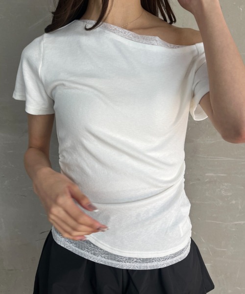 tolene(トレネ)の「ネックデザインレース使いフェイクレイヤードワンショルダー半袖T(タンクトップ・レディース・ホワイト/ブラック・FREE)」の6枚目の写真