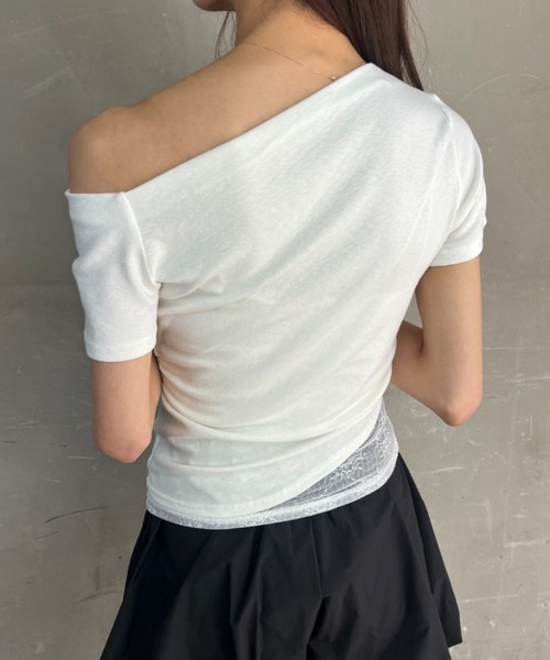 tolene(トレネ)の「ネックデザインレース使いフェイクレイヤードワンショルダー半袖T(タンクトップ・レディース・ホワイト/ブラック・FREE)」の8枚目の写真