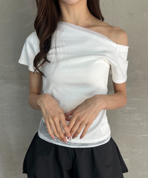 tolene(トレネ)の「ネックデザインレース使いフェイクレイヤードワンショルダー半袖T(タンクトップ・レディース・ホワイト/ブラック・FREE)」の7枚目の写真