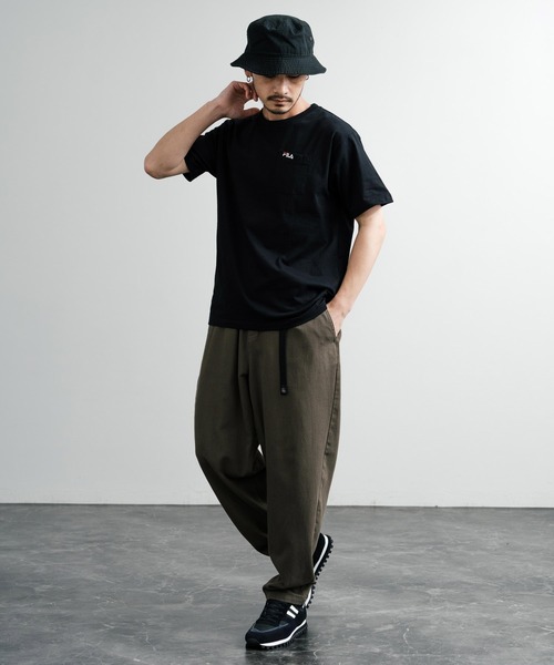 FILA(フィラ)の「FILA フィラ ポケット付きワンポイントロゴ刺繍クルーネック半袖Tシャツ(Tシャツ/カットソー・メンズ・ブラック/ホワイト/ブルーグレー/グレイッシュベージュ/杢グレー/ネイビー・M/L/LL)」の12枚目の写真