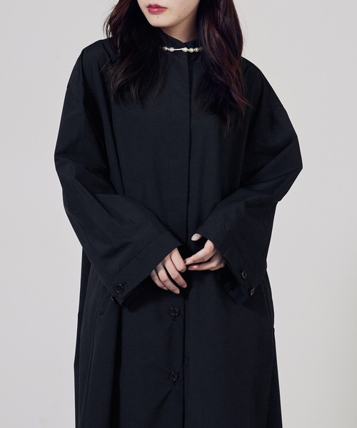 c/est(シーエ)の「c/est/シーエ TINY ロングコート 秋物 秋服 2026年秋冬 冬服(ダウンジャケット/コート・レディース・ブラック・FREE)」の4枚目の写真