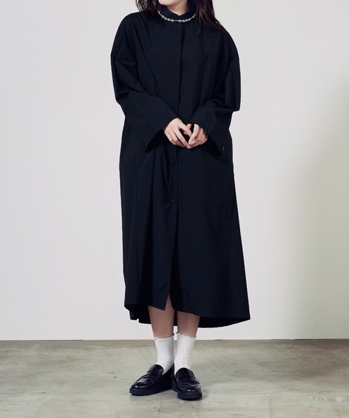 c/est(シーエ)の「c/est/シーエ TINY ロングコート 秋物 秋服 2026年秋冬 冬服(ダウンジャケット/コート・レディース・ブラック・FREE)」の17枚目の写真