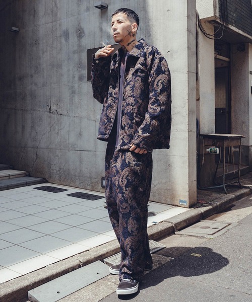 Subciety（サブサエティ）の「Chenille sports jkt（その他アウター・メンズ・ネイビー/ブラック・X-LARGE/LARGE/MEDIUM/SMALL）」の3枚目の写真