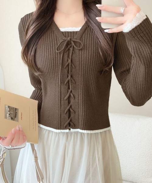 mily bilet（ミウィビレット）の「【mily bilet】レースアップで魅せる、大人フェミニン。袖レース使いリボンデザインリブニットプルオーバー（ニット/セーター・レディース・バーガンディー/グレー/アイボリー/ブラック/ブラウン/ブルー・X-LARGE/SMALL/MEDIUM/LARGE）」の12枚目の写真