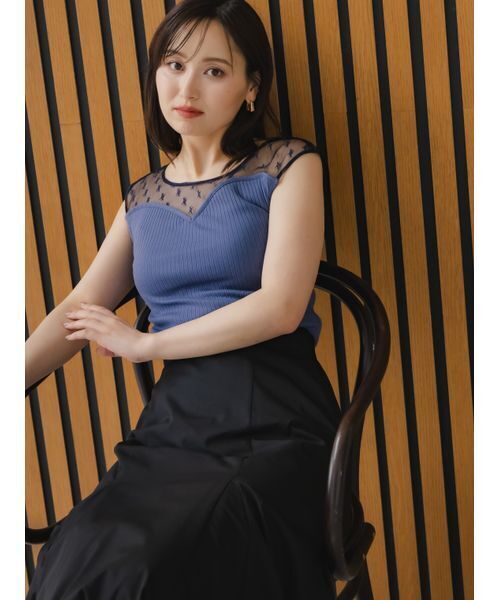 SNIDEL（スナイデル）の「シアー切替カットプルオーバー（Tシャツ/カットソー・レディース・ブラック/ブルー/ホワイト・F）」の6枚目の写真