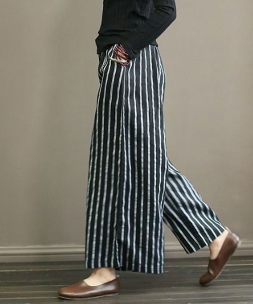 SallyLunn（サリーラン）の「ストライプワイドガウチョパンツ（その他パンツ・レディース・ブラック/ベージュ/アイボリー・MEDIUM/LARGE）」の5枚目の写真