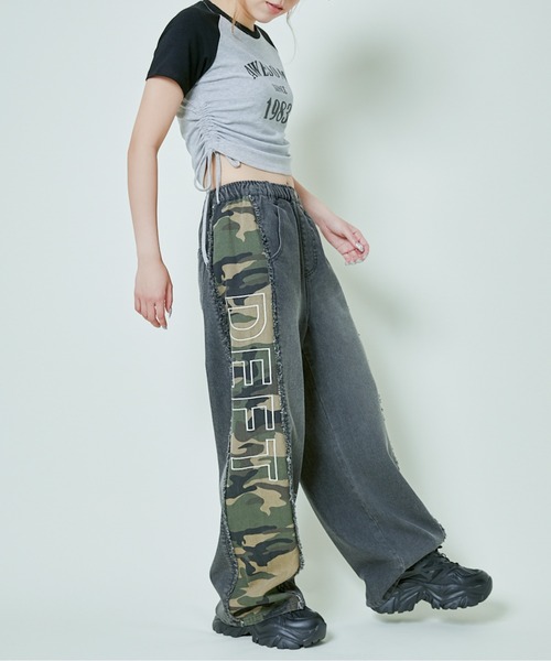 GORGE（ゴージ）の「《メイサイ切替ワイド》サイドラインデニムパンツ／インパクトデザイン（デニムパンツ・レディース・ブルー/ブラック・F）」の4枚目の写真