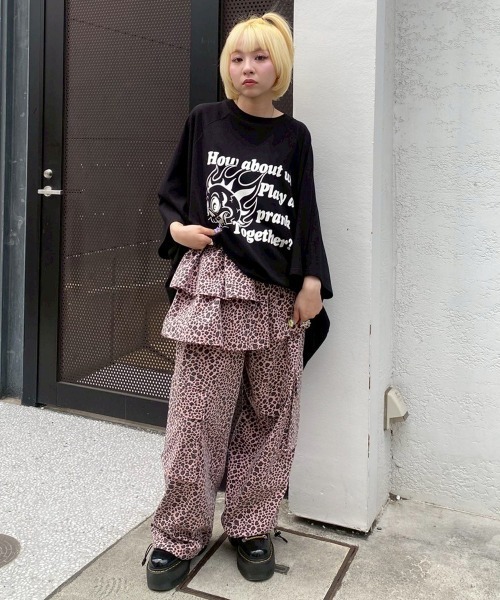 Candy Stripper（キャンディストリッパー）の「FIRE SKULL OVER SIZE RAGLAN トップス（Tシャツ/カットソー・レディース・オフホワイト/カーキ/ブラック・FREE）」の16枚目の写真