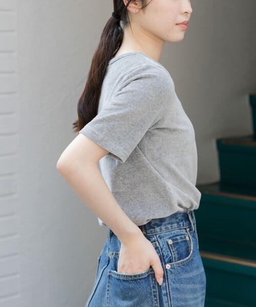 FORK&SPOON(フォークアンドスプーン)の「FORK&SPOON ベロアショートスリーブTシャツ(Tシャツ/カットソー・レディース・グリーン/チャコールグレー/グレー系その他・1)」の8枚目の写真