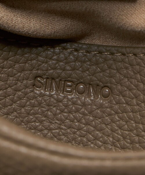 ODETTE E ODILE（オデットエオディール）の「＜SINBONO＞Vivienne S-Bag（ショルダーバッグ・レディース・グレー系/ブラック・FREE）」の9枚目の写真