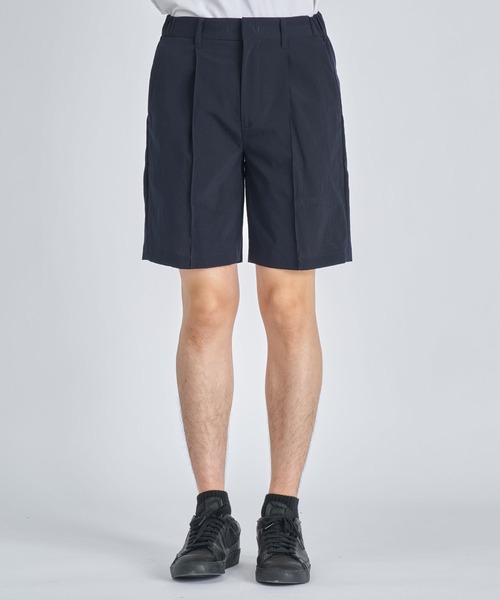 THE TOKYO(ザトウキョウ)の「【THE TOKYO/ザトウキョウ】着た方が涼しい Pintucrease Short Pants(スラックス・メンズ・ブラック/ダークネイビー・44/46/48)」の15枚目の写真