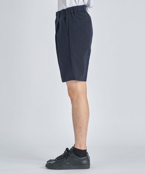 THE TOKYO(ザトウキョウ)の「【THE TOKYO/ザトウキョウ】着た方が涼しい Pintucrease Short Pants(スラックス・メンズ・ブラック/ダークネイビー・44/46/48)」の16枚目の写真