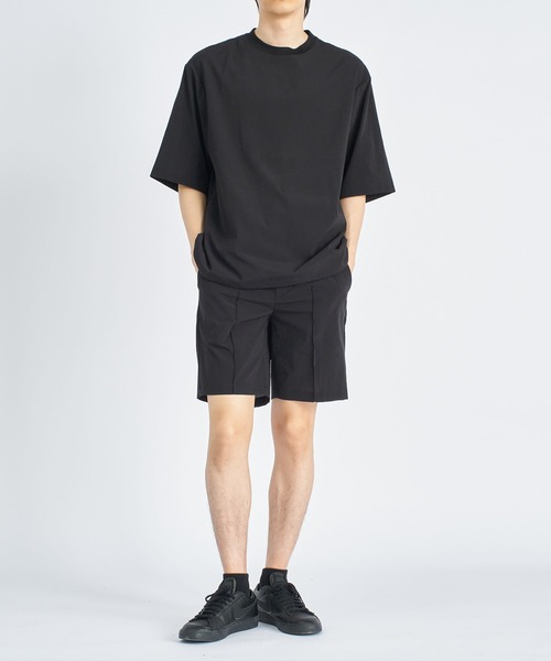 THE TOKYO(ザトウキョウ)の「【THE TOKYO/ザトウキョウ】着た方が涼しい Pintucrease Short Pants(スラックス・メンズ・ブラック/ダークネイビー・44/46/48)」の3枚目の写真