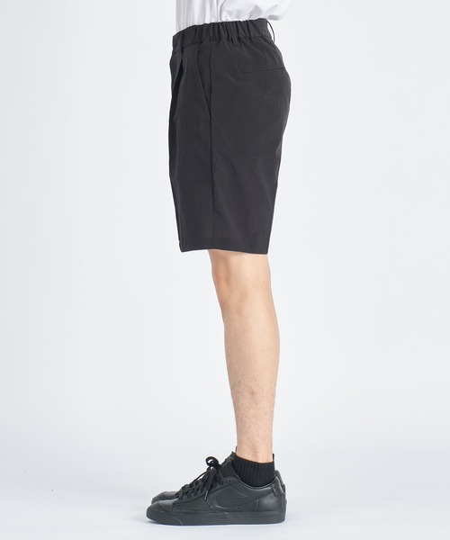 THE TOKYO(ザトウキョウ)の「【THE TOKYO/ザトウキョウ】着た方が涼しい Pintucrease Short Pants(スラックス・メンズ・ブラック/ダークネイビー・44/46/48)」の7枚目の写真