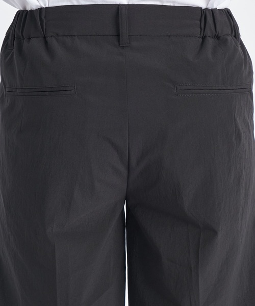 THE TOKYO(ザトウキョウ)の「【THE TOKYO/ザトウキョウ】着た方が涼しい Pintucrease Short Pants(スラックス・メンズ・ブラック/ダークネイビー・44/46/48)」の10枚目の写真