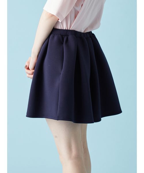 FURFUR（ファーファー）の「【WEB・一部店舗限定カラー】ポンチフレアミニスカート（スカート・レディース・ネイビー/アイボリー/サックスブルー/グレー・F）」の15枚目の写真