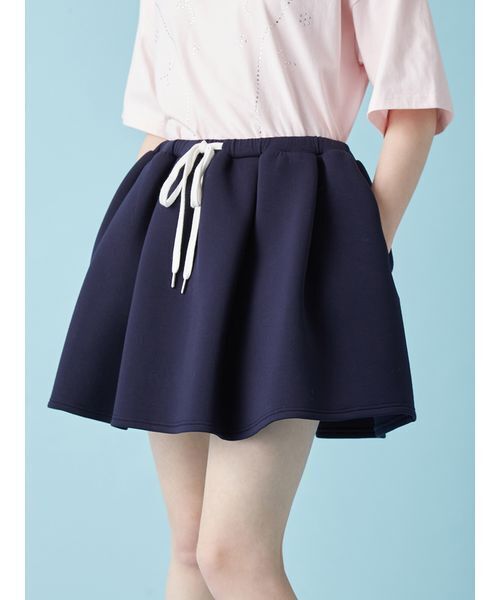FURFUR（ファーファー）の「【WEB・一部店舗限定カラー】ポンチフレアミニスカート（スカート・レディース・ネイビー/アイボリー/サックスブルー/グレー・F）」の16枚目の写真