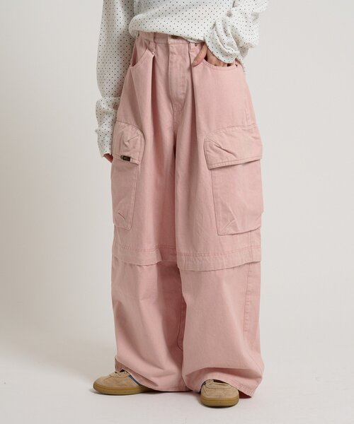 w closet(ダブルクローゼット)の「2WAYカーゴパンツ(その他パンツ・レディース・ベージュ/ブラック/カーキ/ブルー/ピンク/ブラウン・MEDIUM/SMALL)」の6枚目の写真