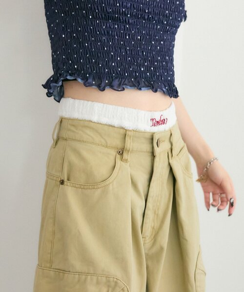 w closet(ダブルクローゼット)の「2WAYカーゴパンツ(その他パンツ・レディース・ベージュ/ブラック/カーキ/ブルー・MEDIUM/SMALL)」の11枚目の写真