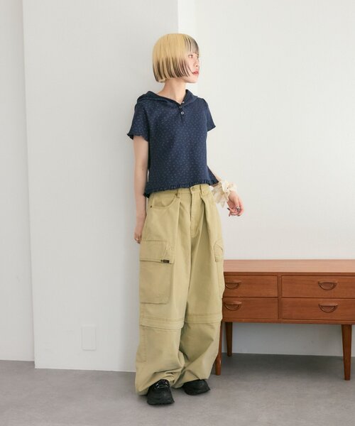 w closet(ダブルクローゼット)の「2WAYカーゴパンツ(その他パンツ・レディース・ベージュ/ブラック/カーキ/ブルー・MEDIUM/SMALL)」の16枚目の写真