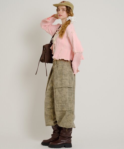 w closet(ダブルクローゼット)の「【低身長/高身長サイズあり】2WAYカーゴパンツ(その他パンツ・レディース・ベージュ/ブラック/カーキ/ブルー/ピンク/ブラウン/ミント/イエロー・MEDIUM/SMALL)」の10枚目の写真