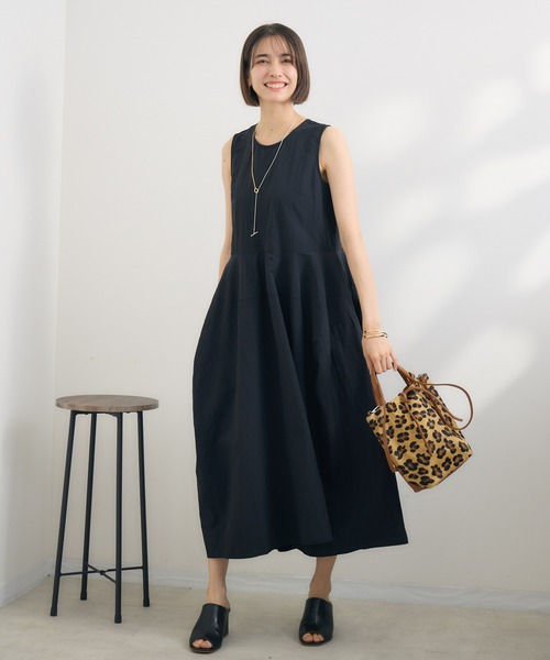 KATHARINE ROSS(キャサリンロス)の「【PILLINI/ピリーニ】ノースリコクーンワンピース(ワンピース・レディース・カーキ/ブラック・FREE)」の19枚目の写真