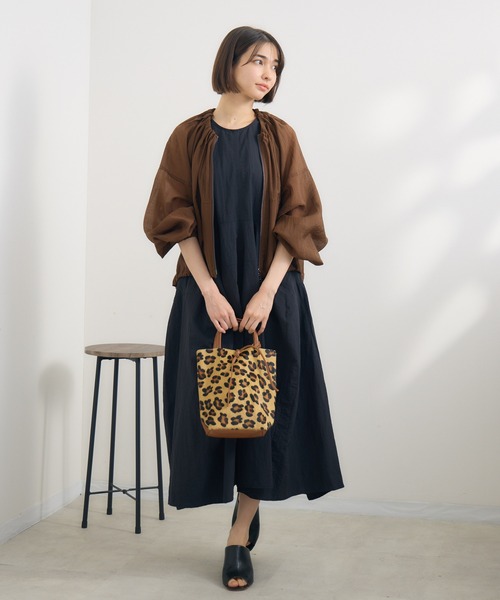 KATHARINE ROSS(キャサリンロス)の「【PILLINI/ピリーニ】ノースリコクーンワンピース(ワンピース・レディース・カーキ/ブラック・FREE)」の18枚目の写真
