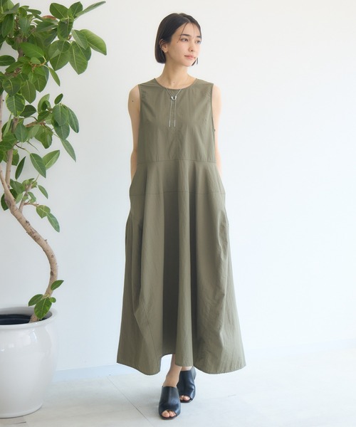 KATHARINE ROSS(キャサリンロス)の「【PILLINI/ピリーニ】ノースリコクーンワンピース(ワンピース・レディース・カーキ/ブラック・FREE)」の7枚目の写真