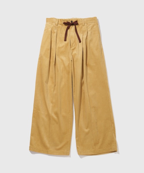 ADAM ET ROPE'（アダムエロペ）の「【WEB限定】2タック ワイドストレート ドカンパンツ / バギーパンツ /コーデュロイ / ユニセックス（その他パンツ・メンズ・ブラック/チャコールグレー/オフホワイト/ベージュ系その他・S/M/L）」の16枚目の写真