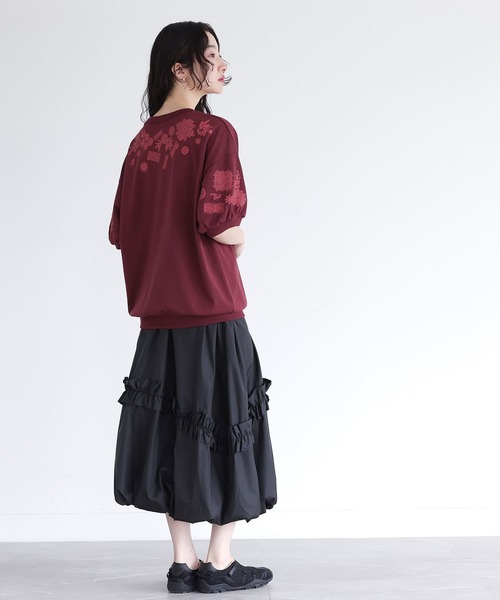 somari imagination(ソマリ イマジネーション)の「『レースプリントカットソー』(Tシャツ/カットソー・レディース・ネイビー/ボルドー・1/2)」の11枚目の写真