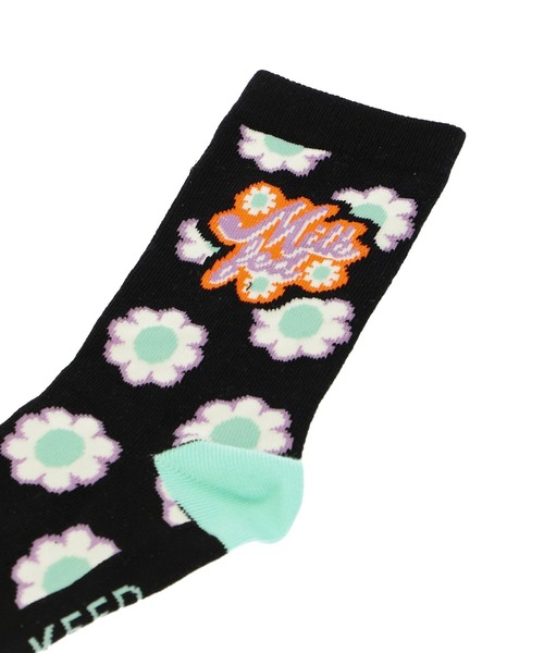 MILKFED.（ミルクフェド）の「FLOWER LOGO JACQUARD SOCKS（ソックス/靴下・レディース・ライトブルー/ブラック/オフホワイト・ONE SIZE）」の8枚目の写真