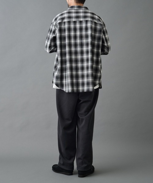 COLONY 2139（コロニートゥーワンスリーナイン）の「TCポンチドロストパンツ（スウェットパンツ・メンズ・ブラック/グレー・MEDIUM/LARGE）」の12枚目の写真