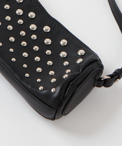 WHO'S WHO gallery（フーズフーギャラリー）の「スタッズワイドミニショルダー（ショルダーバッグ・レディース・シルバー/ブラック・FREE）」の5枚目の写真