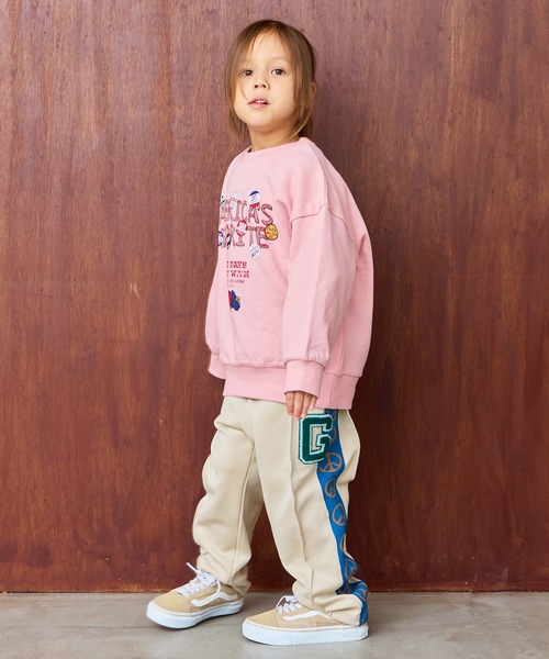 FRUIT OF THE LOOM（フルーツオブザルーム）の「【FRUIT OF THE LOOM】別注プリントトレーナー（スウェット・キッズ・ピンク/チャコール/オフホワイト・100/95/90/80/160/150/140/130/120/110）」の11枚目の写真