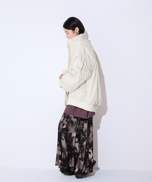 JEANASIS（ジーナシス）の「ペイントタッチフレアスカート/592868（スカート・レディース・ブルー系その他/グレー系その他/ホワイト/ブラック・FREE/SMALL）」の19枚目の写真