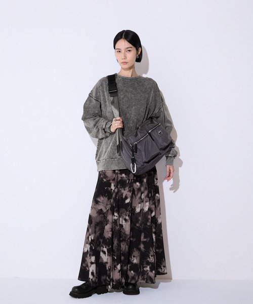 JEANASIS（ジーナシス）の「ペイントタッチフレアスカート/592868（スカート・レディース・ブルー系その他/グレー系その他/ホワイト/ブラック・FREE/SMALL）」の21枚目の写真