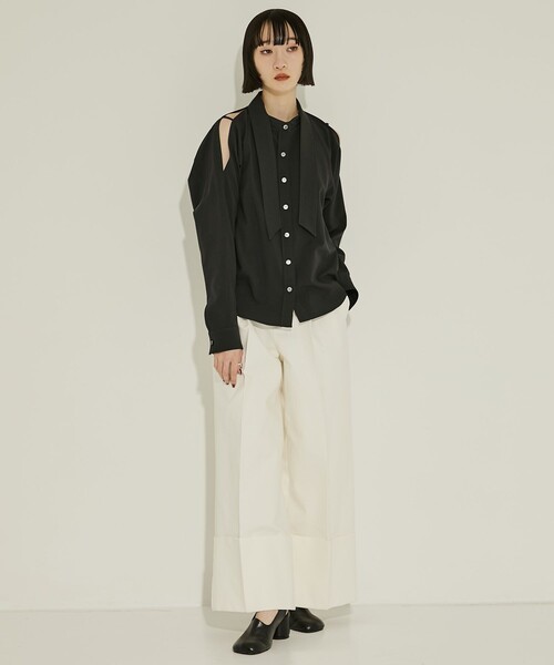 AKANE UTSUNOMIYA（アカネウツノミヤ）の「【AKANE UTSUNOMIYA/アカネウツノミヤ】《STUDIOUS別注》WAO-FB49-2009/肩開きブラウス/秋服（シャツ/ブラウス・レディース・ブラウン/ブルー/ブラック・36）」の8枚目の写真