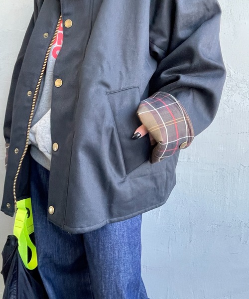 Barbour（バブアー）の「[Barbour/バブアー] 別注 中綿入り TRANSPORT コーデュラデニム トランスポートジャケット（その他アウター・レディース・インディゴブルー/ブラック・34/36/38/40/42）」の17枚目の写真