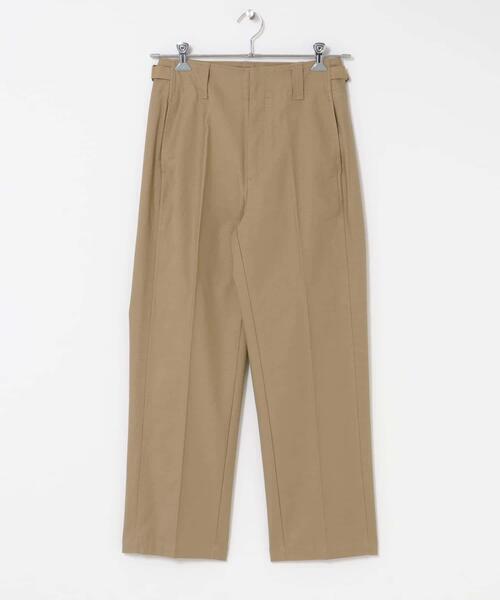 URBAN RESEARCH DOORS（アーバンリサーチドアーズ）の「サイドベルトストレートパンツ（その他パンツ・レディース・ベージュ/ネイビー・SMALL/MEDIUM）」の13枚目の写真