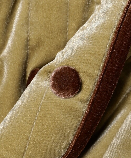 B:MING by BEAMS(ビーミングバイビームス)の「ベロア キルト コート 2025FW(100~140cm)(その他アウター・キッズ・ワイン/グリーン系その他・100/110/120/130/140)」の14枚目の写真