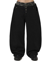 OY（オーワイ）の「『OY/オーワイ』LAYERED WAIST WIDE VOLUME PANTS/ブラックレイヤードウエストワイドボリュームパンツ（デニムパンツ）」