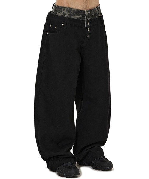 OY(オーワイ)の「『OY/オーワイ』LAYERED WAIST WIDE VOLUME PANTS/ブラックレイヤードウエストワイドボリュームパンツ(デニムパンツ・レディース・ブラック・S/M/L)」の2枚目の写真